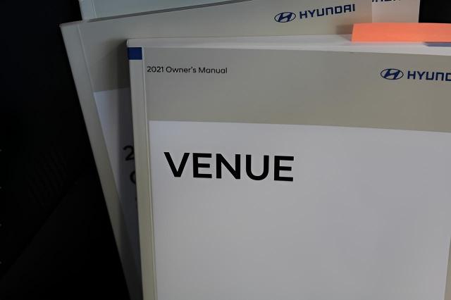 2021 Hyundai VENUE Vehicle Photo in Green Bay, WI 54304