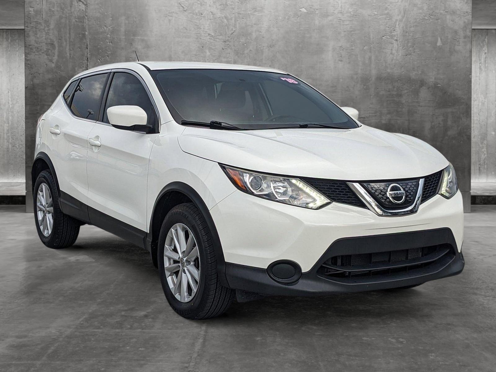 2018 Nissan Rogue Sport Vehicle Photo in MIAMI, FL 33172-3015