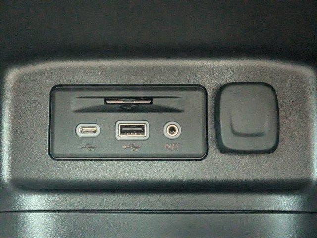 2023 Chevrolet Equinox Vehicle Photo in BRUNSWICK, GA 31525-1881