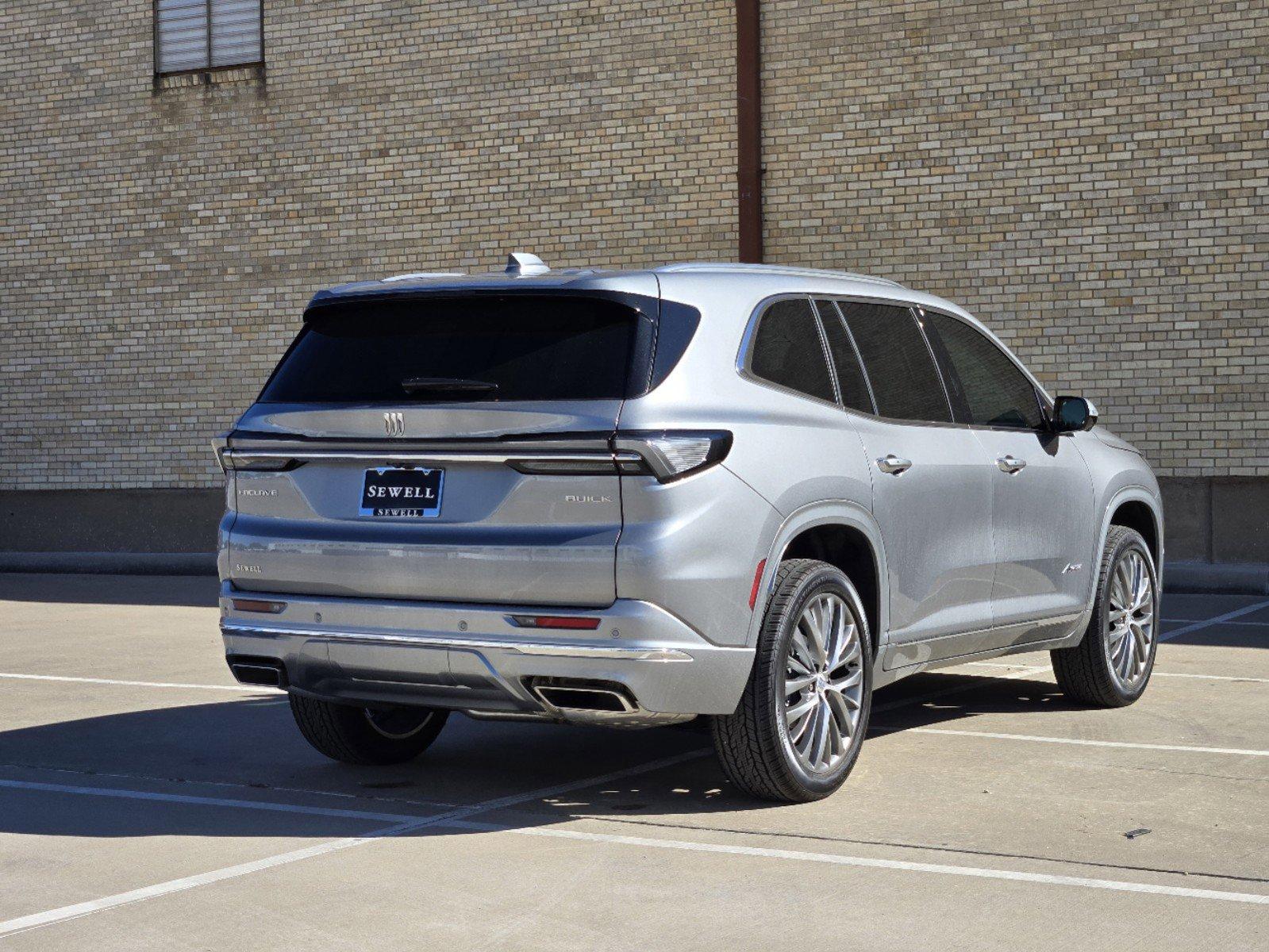 2025 Buick Enclave Vehicle Photo in DALLAS, TX 75209-3016