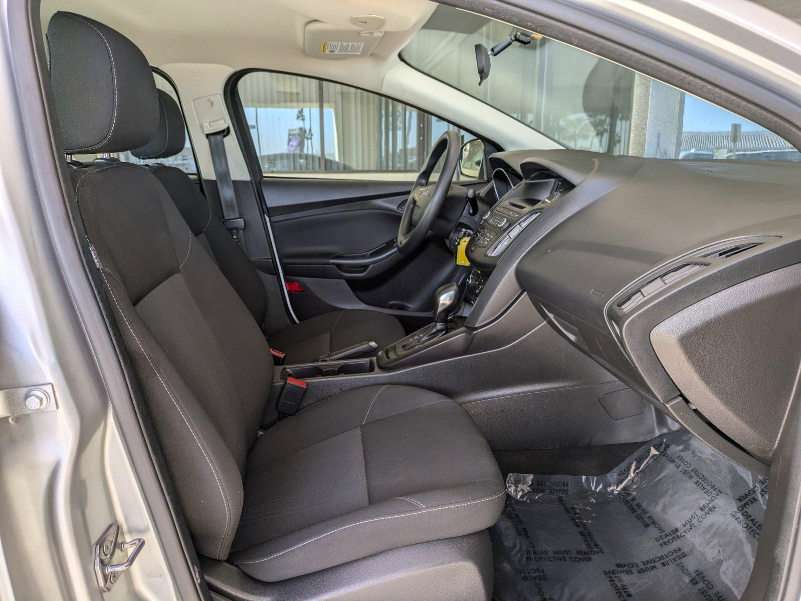 2017 Ford Focus Vehicle Photo in Tustin, CA 92782