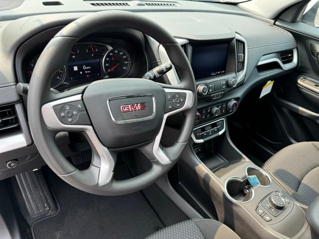 2024 GMC Terrain Vehicle Photo in LOWELL, MA 01852-4336