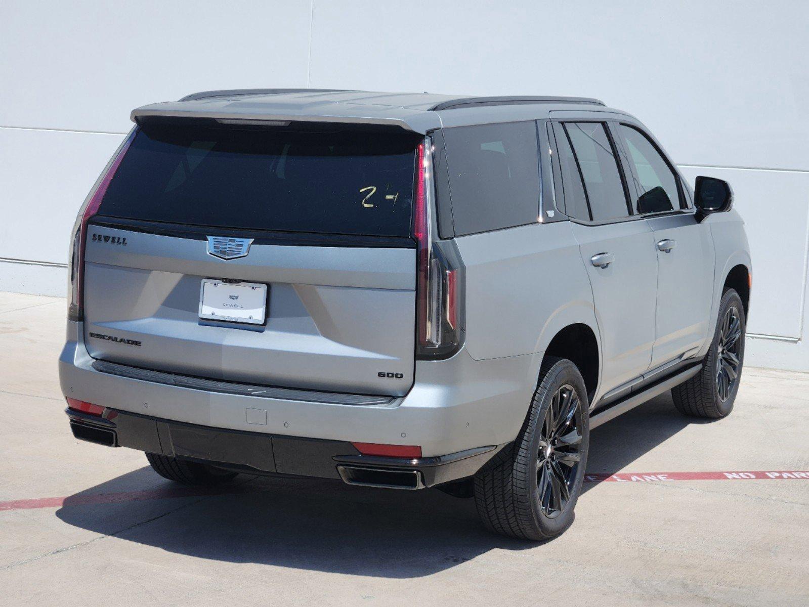 2024 Cadillac Escalade Vehicle Photo in GRAPEVINE, TX 76051-8302