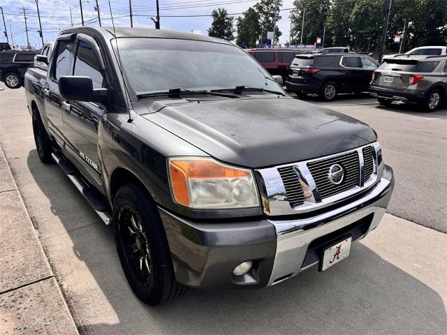 2010 Nissan Titan Vehicle Photo in ALCOA, TN 37701-3235