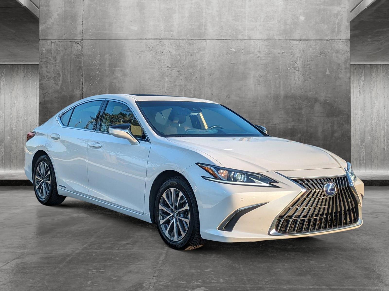 2022 Lexus ES 300h Vehicle Photo in Clearwater, FL 33761