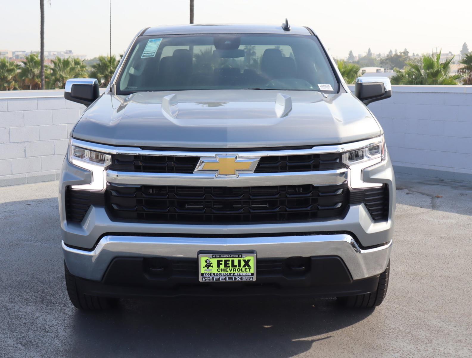 2025 Chevrolet Silverado 1500 Vehicle Photo in LOS ANGELES, CA 90007-3794