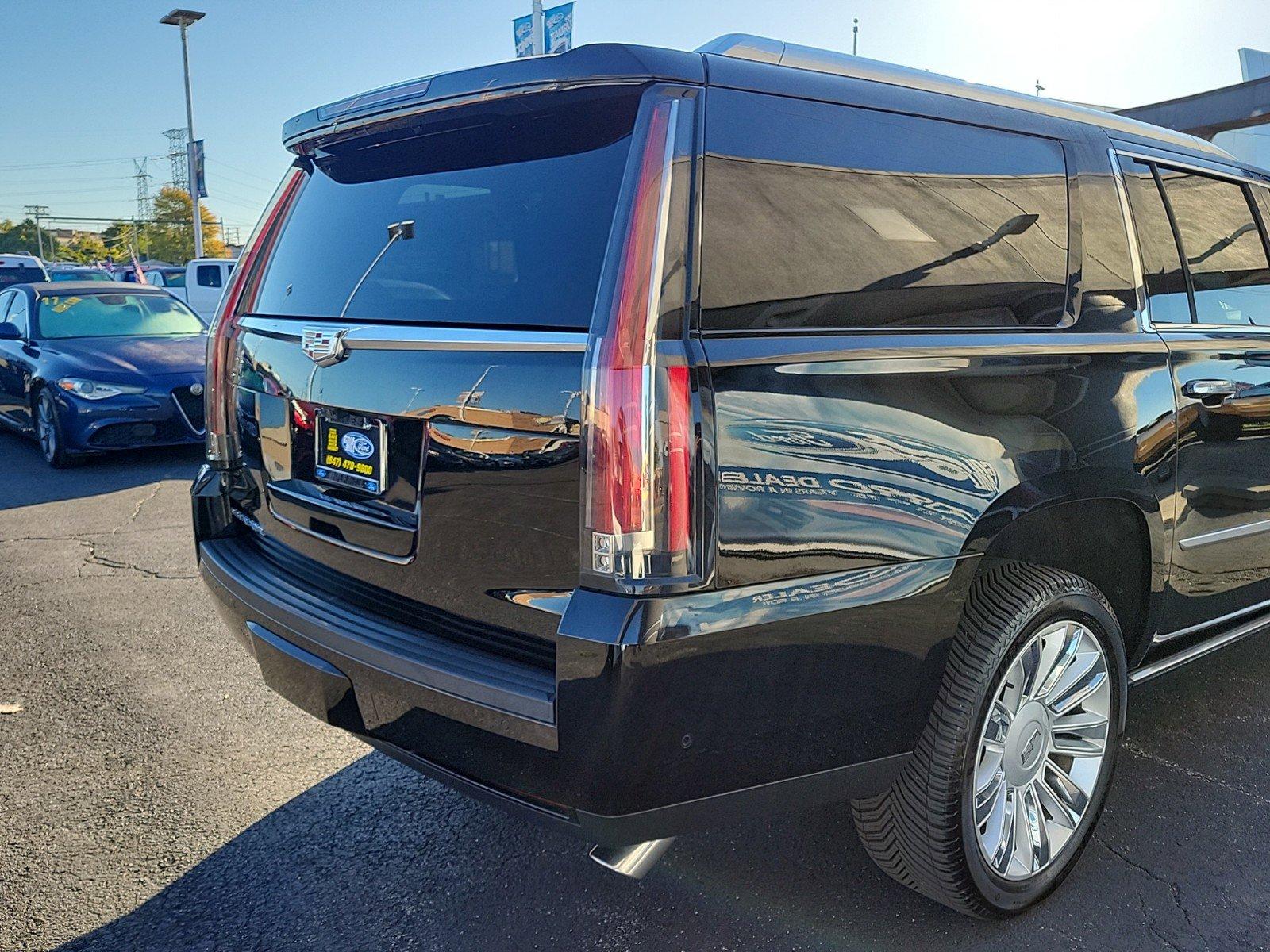 2018 Cadillac Escalade ESV Vehicle Photo in Plainfield, IL 60586