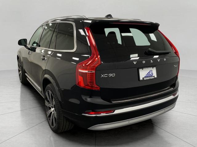 2022 Volvo XC90 Vehicle Photo in Appleton, WI 54913