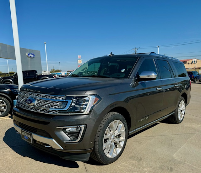 Used 2019 Ford Expedition Platinum with VIN 1FMJK1MTXKEA46137 for sale in Okmulgee, OK