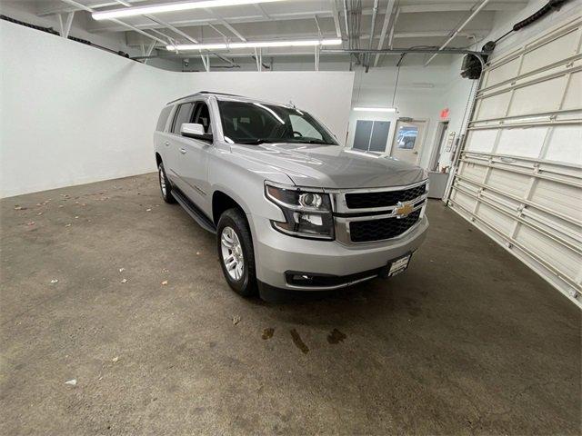 2018 Chevrolet Suburban Vehicle Photo in PORTLAND, OR 97225-3518