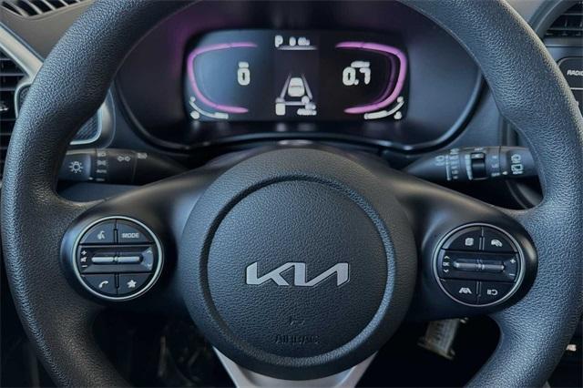 2023 Kia Soul Vehicle Photo in ELK GROVE, CA 95757-8703