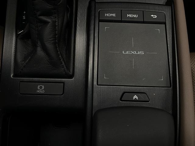 2022 Lexus ES 350 Vehicle Photo in Appleton, WI 54913