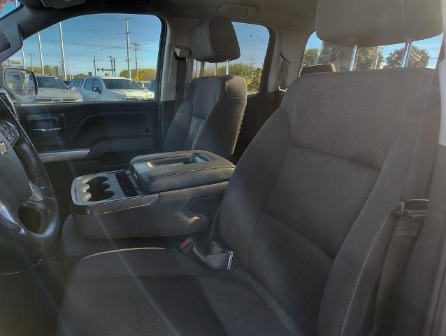 2019 Chevrolet Silverado 1500 LD Vehicle Photo in GREEN BAY, WI 54304-5303