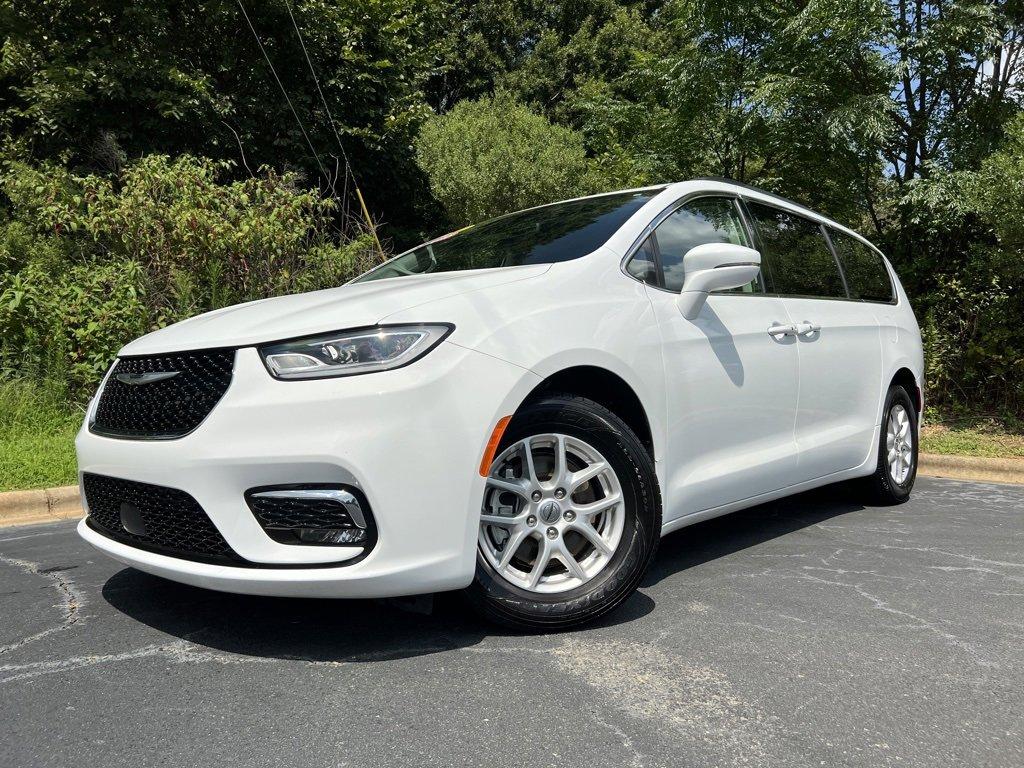 2022 Chrysler Pacifica Vehicle Photo in MONROE, NC 28110-8431