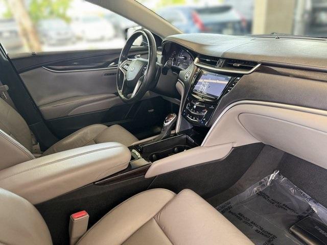 2017 Cadillac XTS Vehicle Photo in DELRAY BEACH, FL 33483-3294