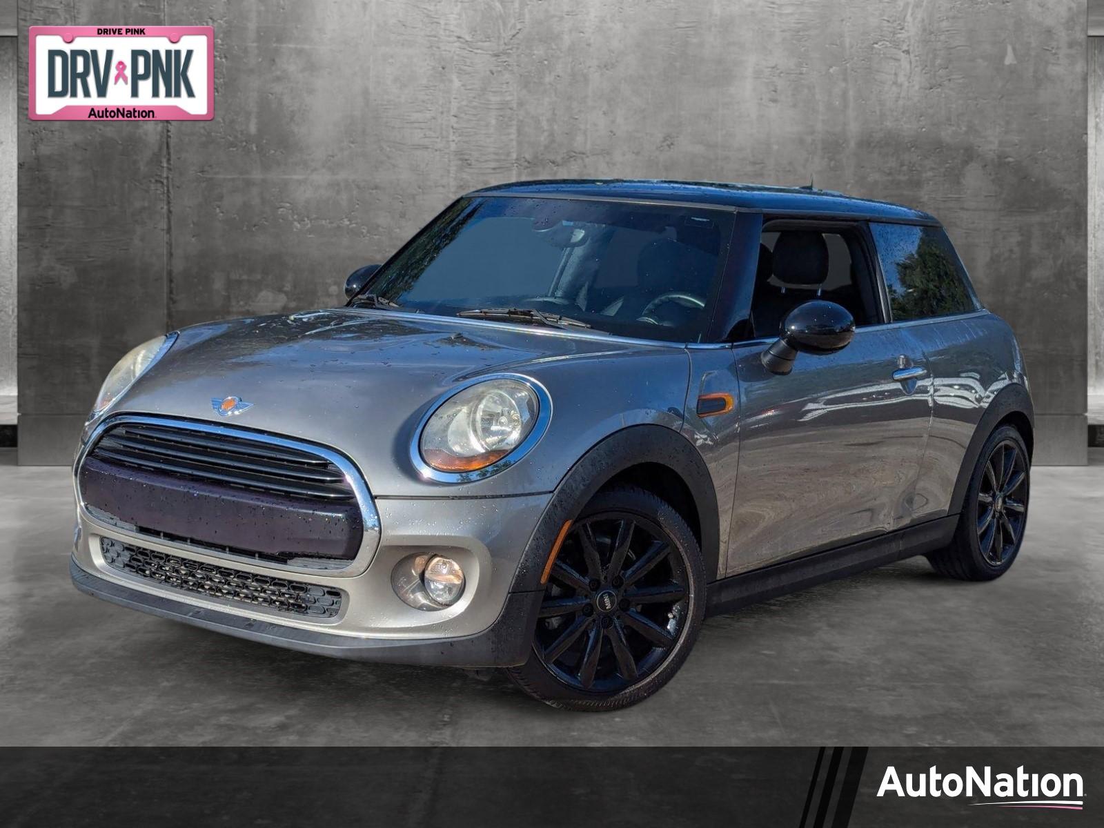 2018 MINI Cooper Hardtop 2 Door Vehicle Photo in Pembroke Pines , FL 33027