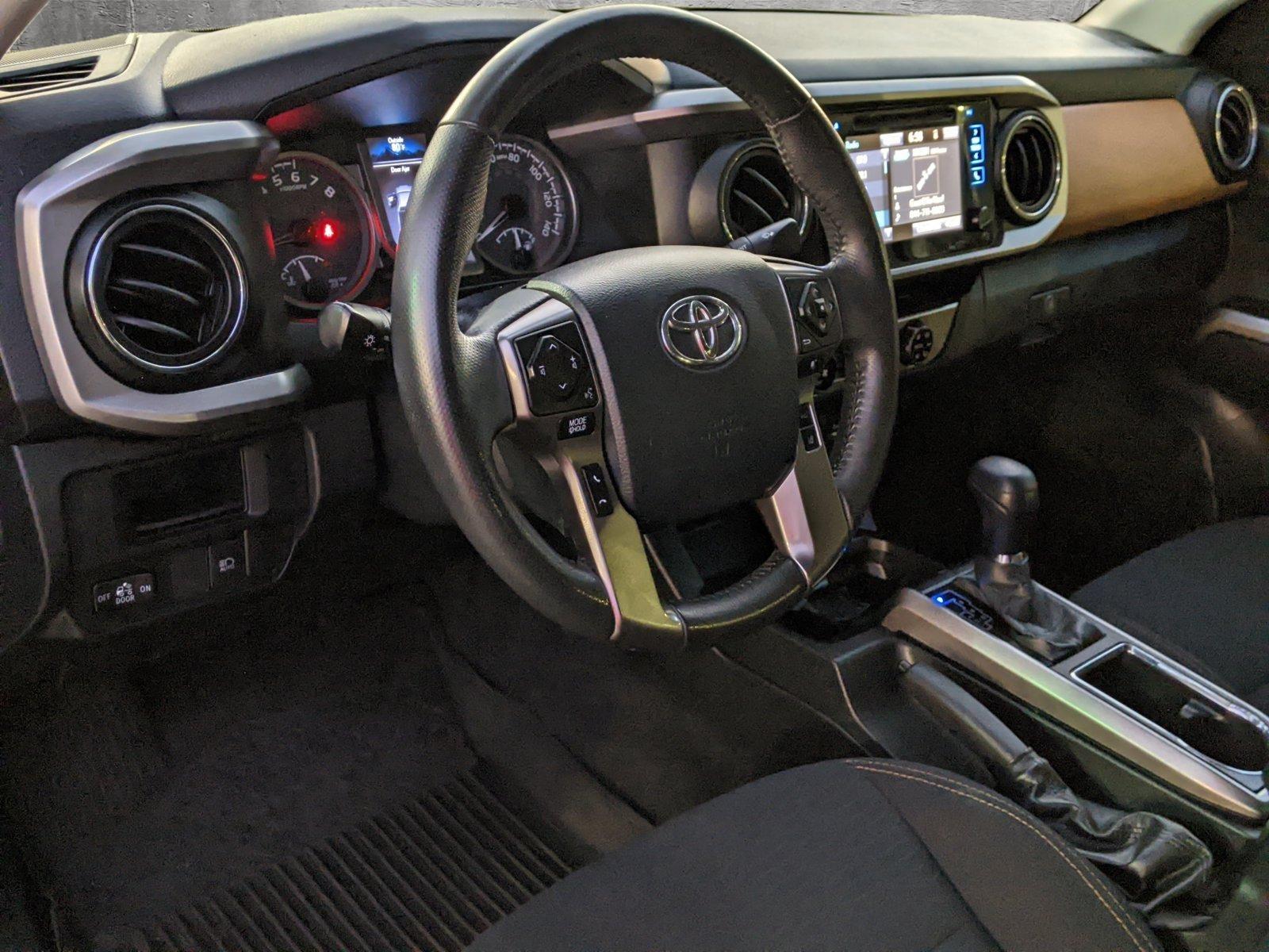 2018 Toyota Tacoma Vehicle Photo in PEMBROKE PINES, FL 33024-6534