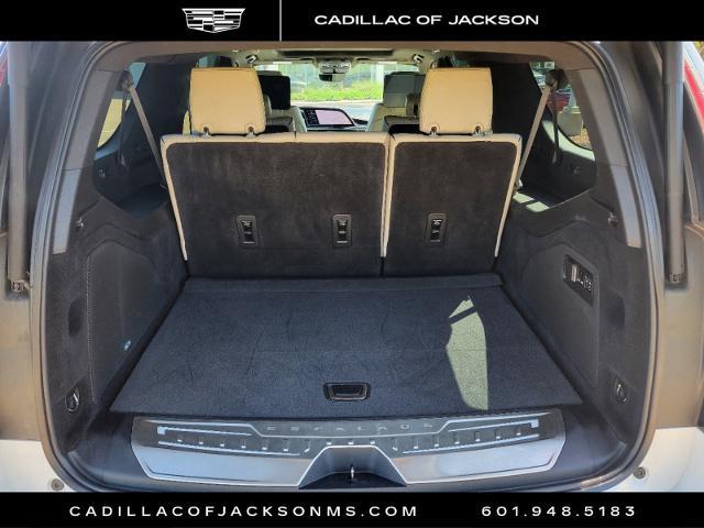 2021 Cadillac Escalade ESV Vehicle Photo in RIDGELAND, MS 39157-4406