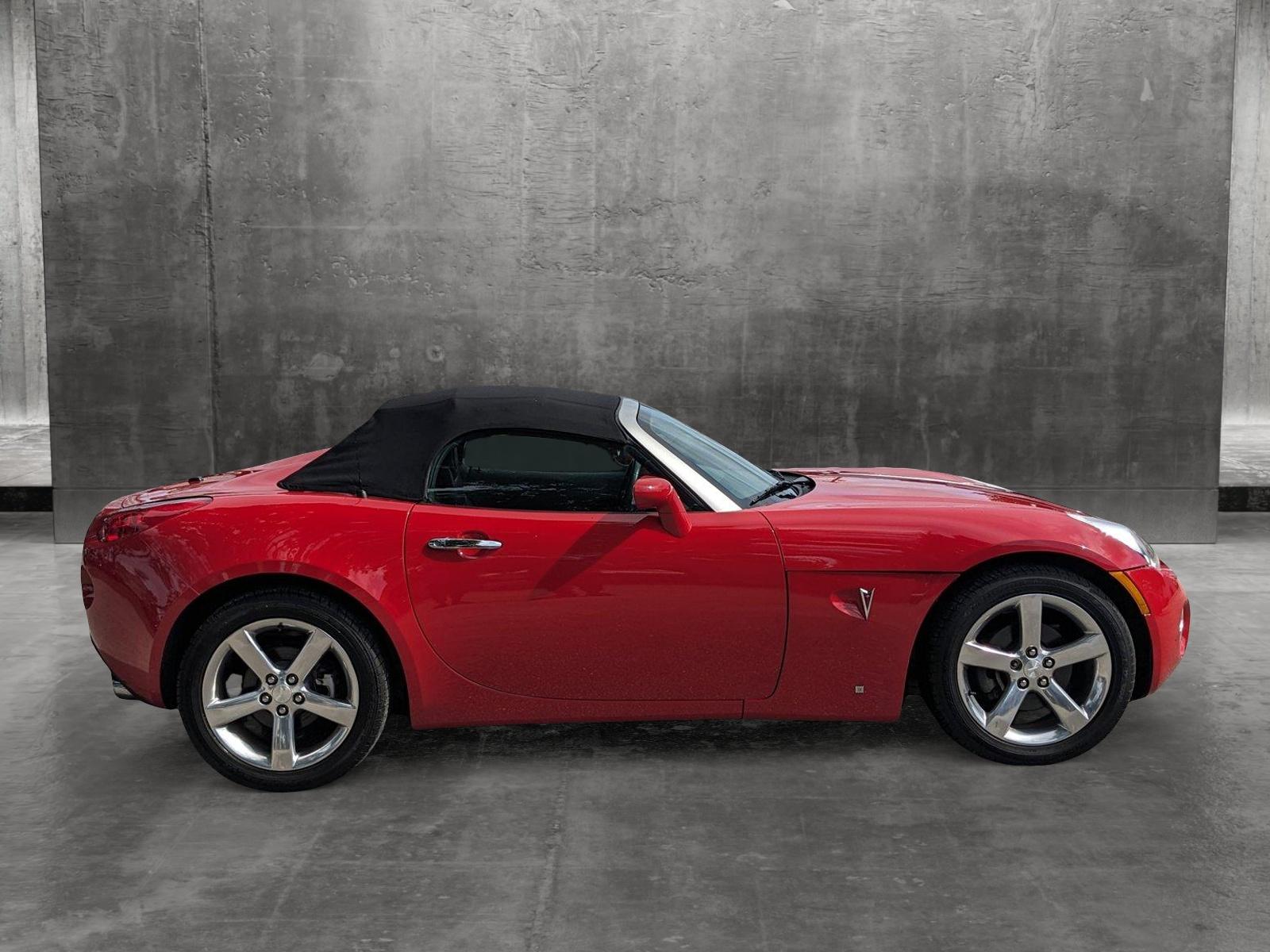 2006 Pontiac Solstice Vehicle Photo in GREENACRES, FL 33463-3207