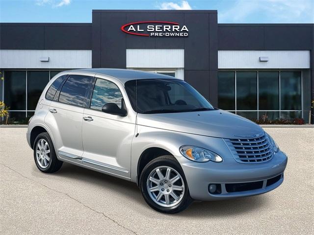 2010 Chrysler PT Cruiser Classic Vehicle Photo in GRAND BLANC, MI 48439-8139