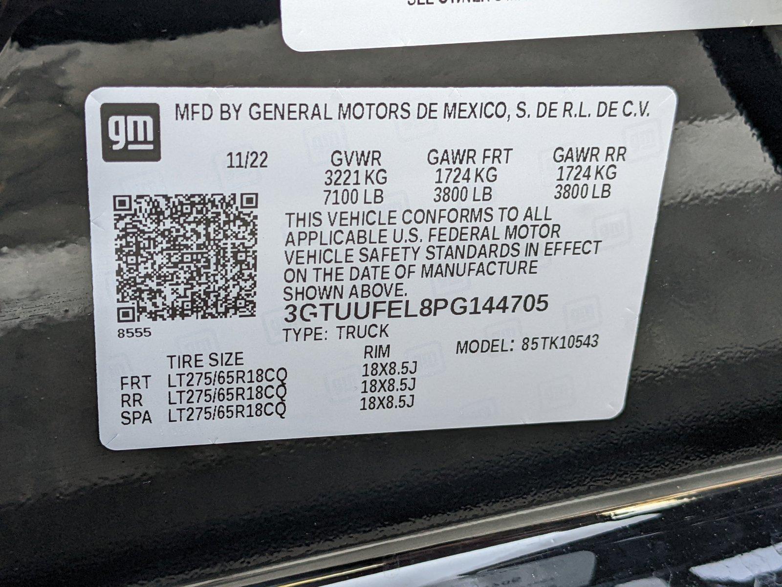 2023 GMC Sierra 1500 Vehicle Photo in VALENCIA, CA 91355-1705