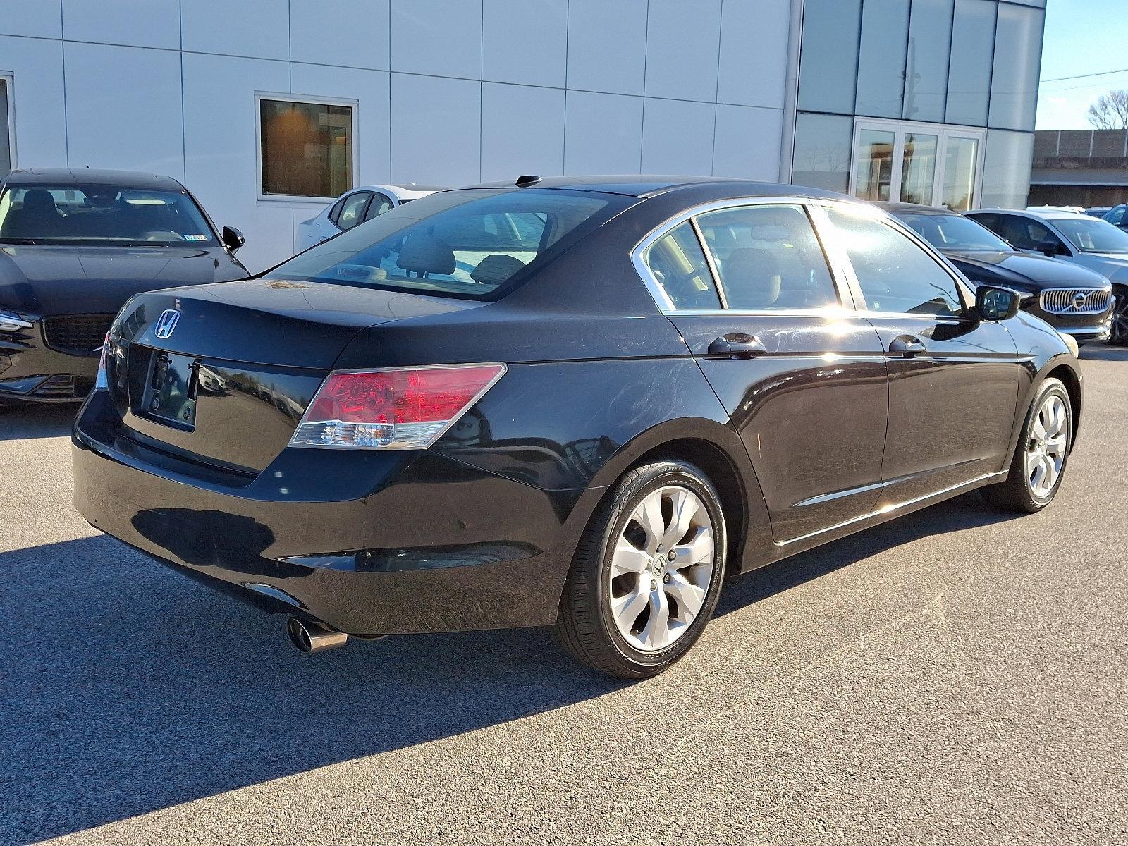 2009 Honda Accord Sedan Vehicle Photo in Trevose, PA 19053