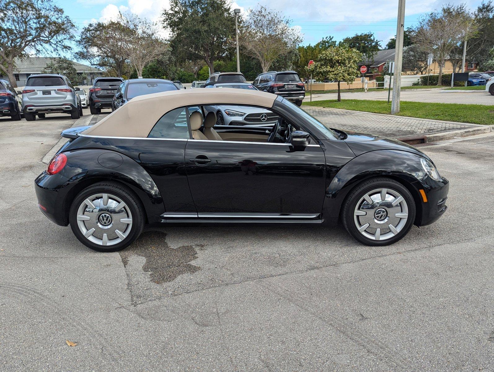 2014 Volkswagen Beetle Convertible Vehicle Photo in Delray Beach, FL 33444