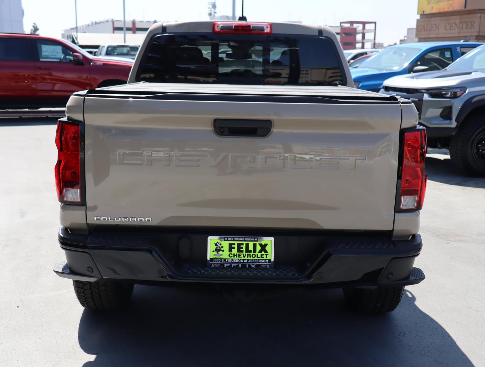 2024 Chevrolet Colorado Vehicle Photo in LOS ANGELES, CA 90007-3794