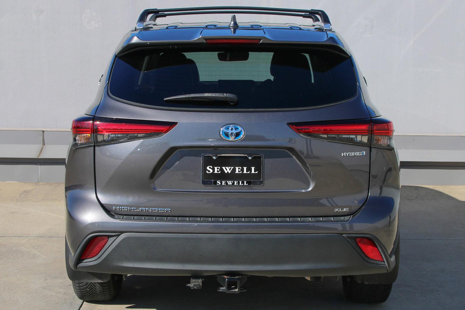 2022 Toyota Highlander Vehicle Photo in SUGAR LAND, TX 77478