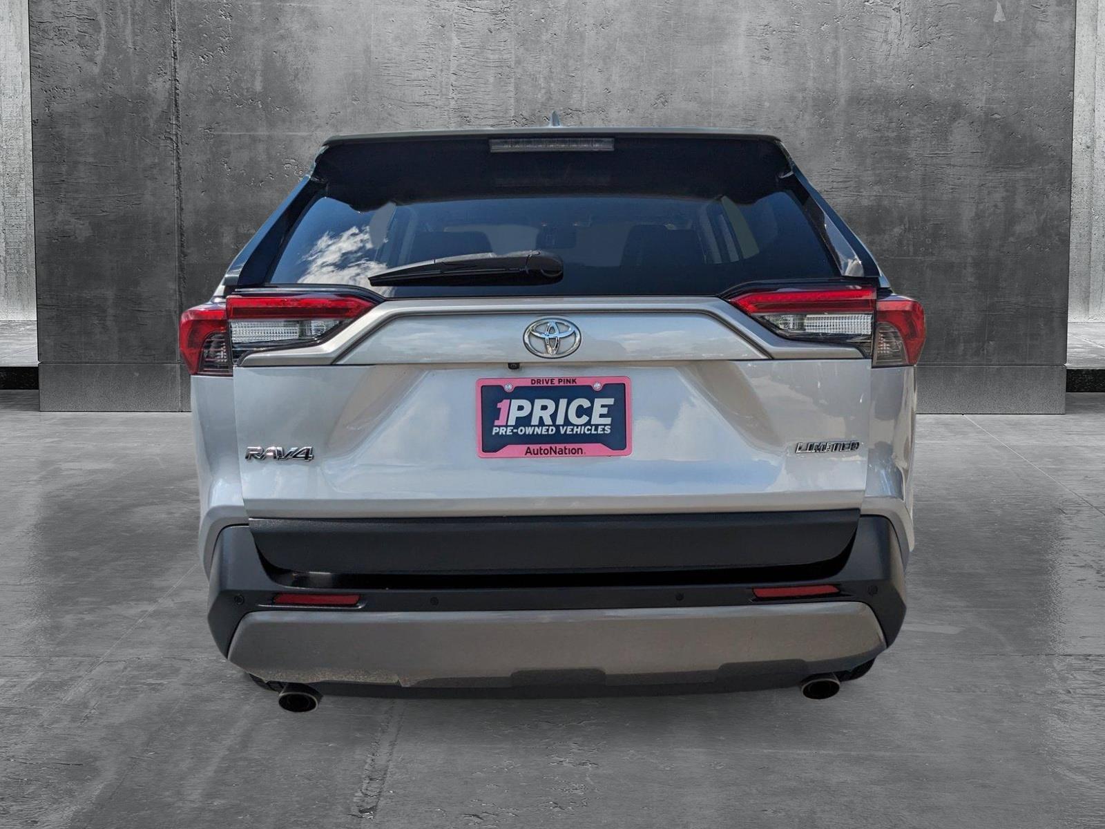 2019 Toyota RAV4 Vehicle Photo in Winter Park, FL 32792