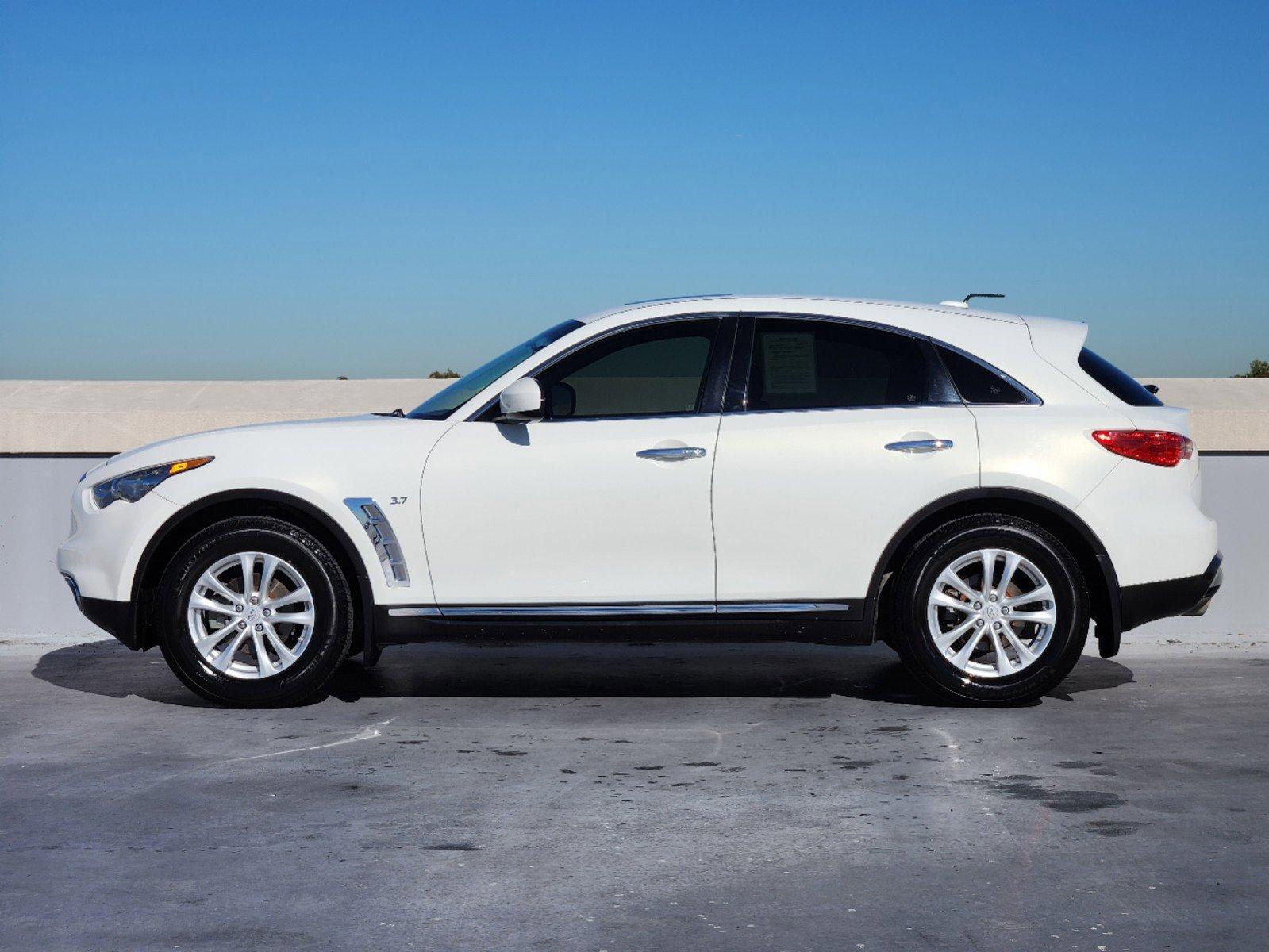 2014 INFINITI QX70 Vehicle Photo in DALLAS, TX 75209