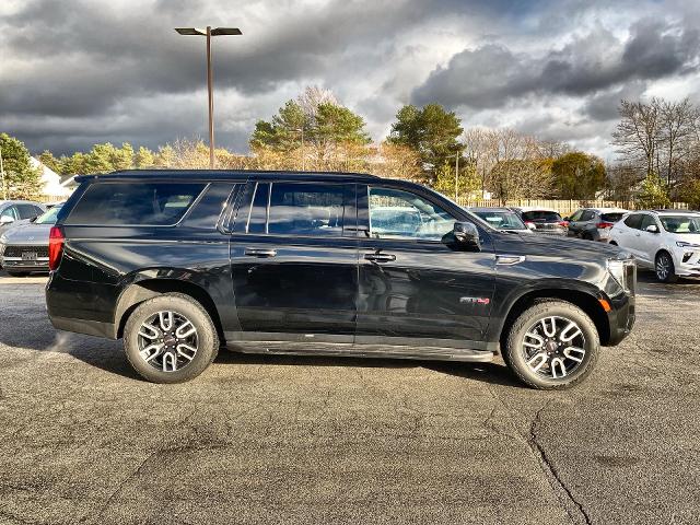 2021 GMC Yukon XL Vehicle Photo in WILLIAMSVILLE, NY 14221-2883