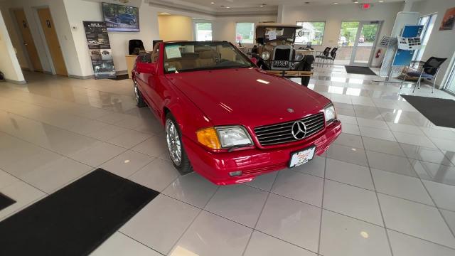 1991 Mercedes-Benz 560 Series Vehicle Photo in MASSENA, NY 13662-2255