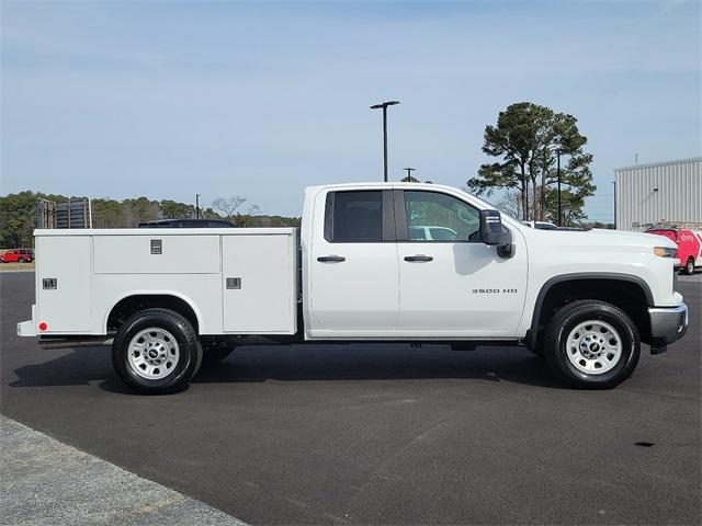 2024 Chevrolet Silverado 3500 HD Vehicle Photo in BERLIN, MD 21811-1121