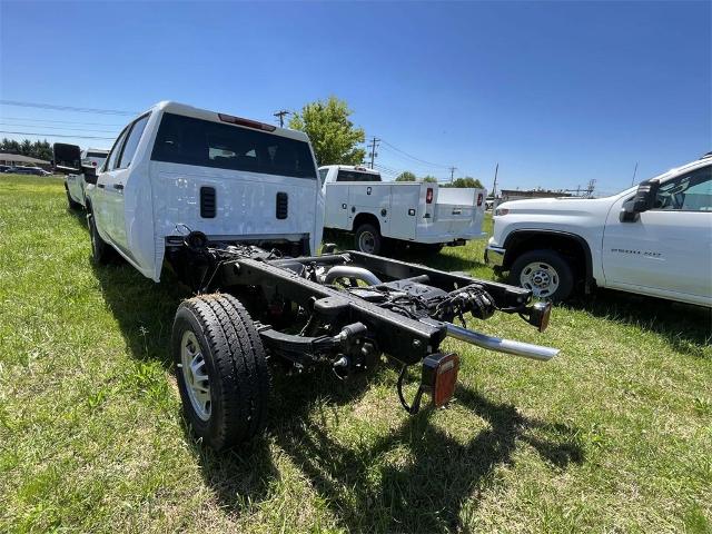 2024 Chevrolet Silverado 2500 HD Vehicle Photo in ALCOA, TN 37701-3235