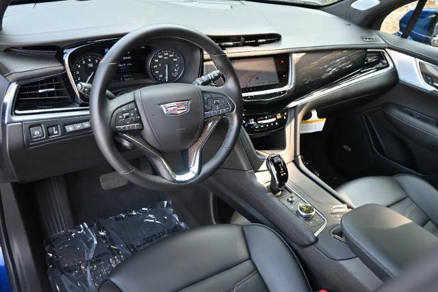 2024 Cadillac XT6 Vehicle Photo in NORWOOD, MA 02062-5222