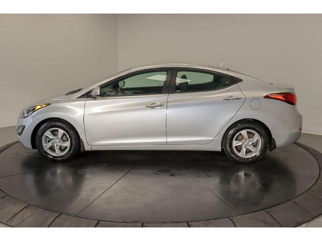 Used 2015 Hyundai Elantra SE with VIN 5NPDH4AE8FH645860 for sale in Renton, WA