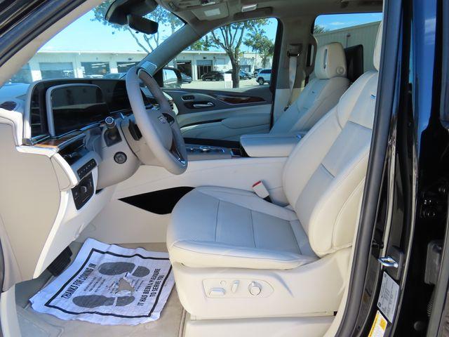 2024 Cadillac Escalade Vehicle Photo in DELRAY BEACH, FL 33483-3294