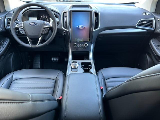 2024 Ford Edge Vehicle Photo in Danville, KY 40422-2805