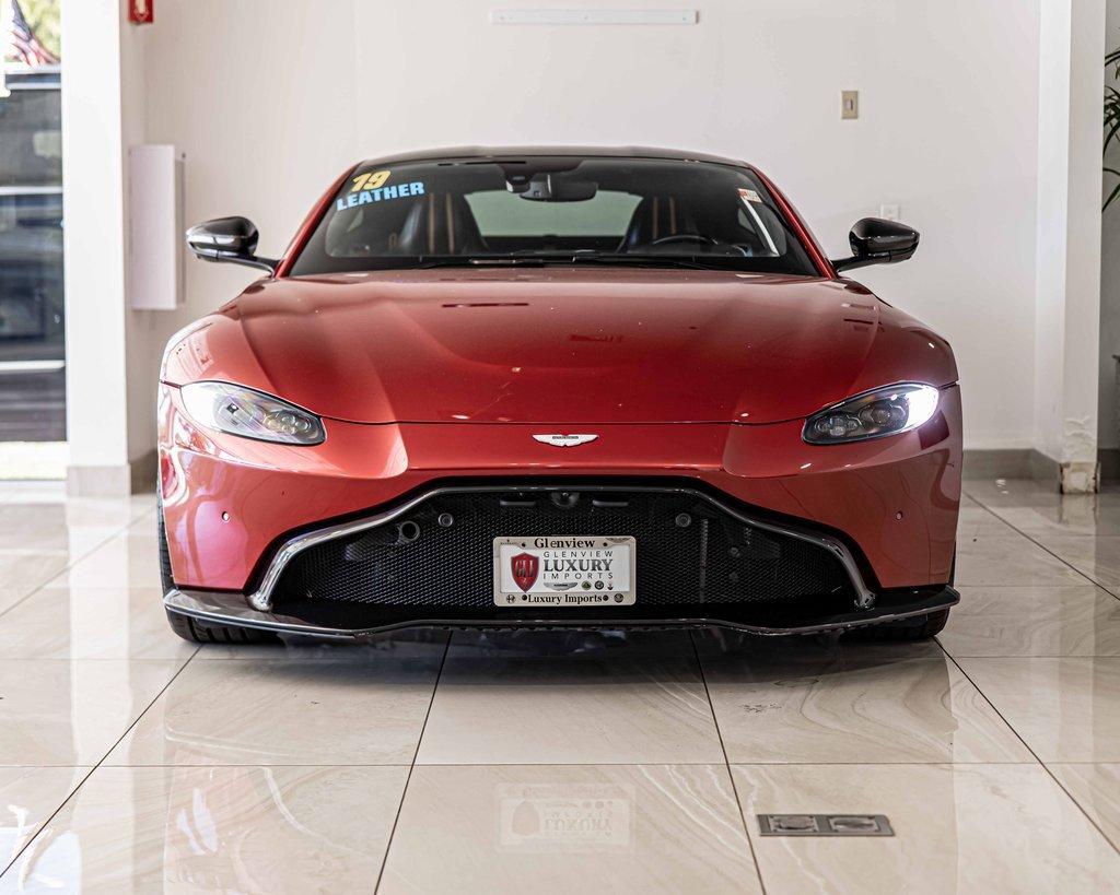 2019 Aston Martin Vantage Vehicle Photo in Saint Charles, IL 60174