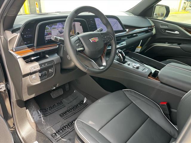 2024 Cadillac Escalade ESV Vehicle Photo in TAMPA, FL 33612-3404