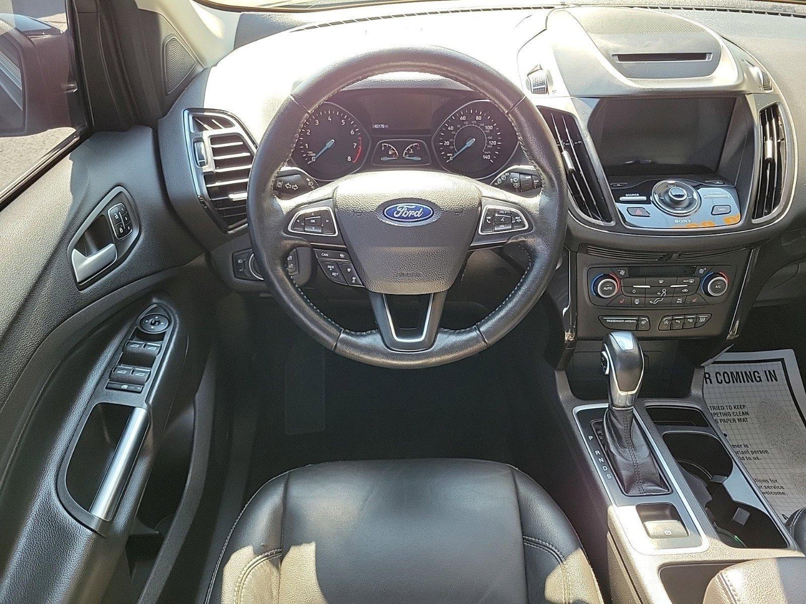 2018 Ford Escape Vehicle Photo in Saint Charles, IL 60174