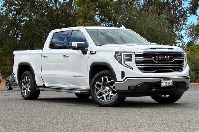 2022 GMC Sierra 1500 Vehicle Photo in ELK GROVE, CA 95757-8703