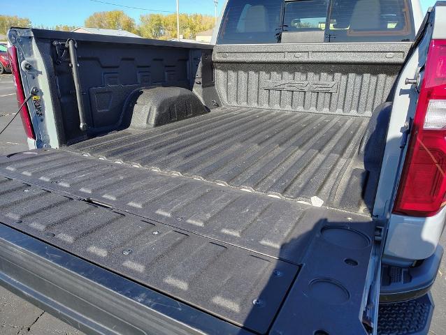 2024 Chevrolet Silverado 1500 Vehicle Photo in GREEN BAY, WI 54304-5303