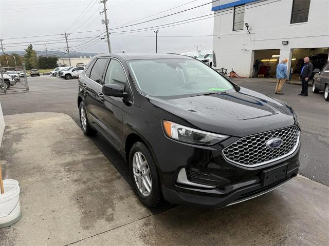 2023 Ford Edge Vehicle Photo in ALCOA, TN 37701-3235