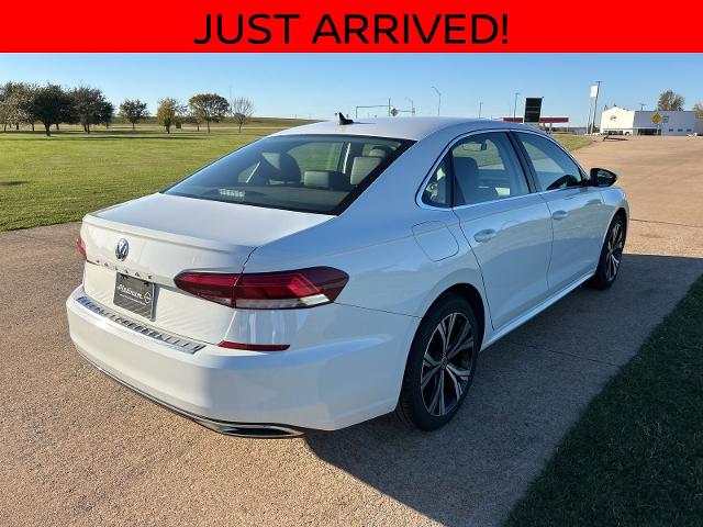 2022 Volkswagen Passat Vehicle Photo in Denison, TX 75020