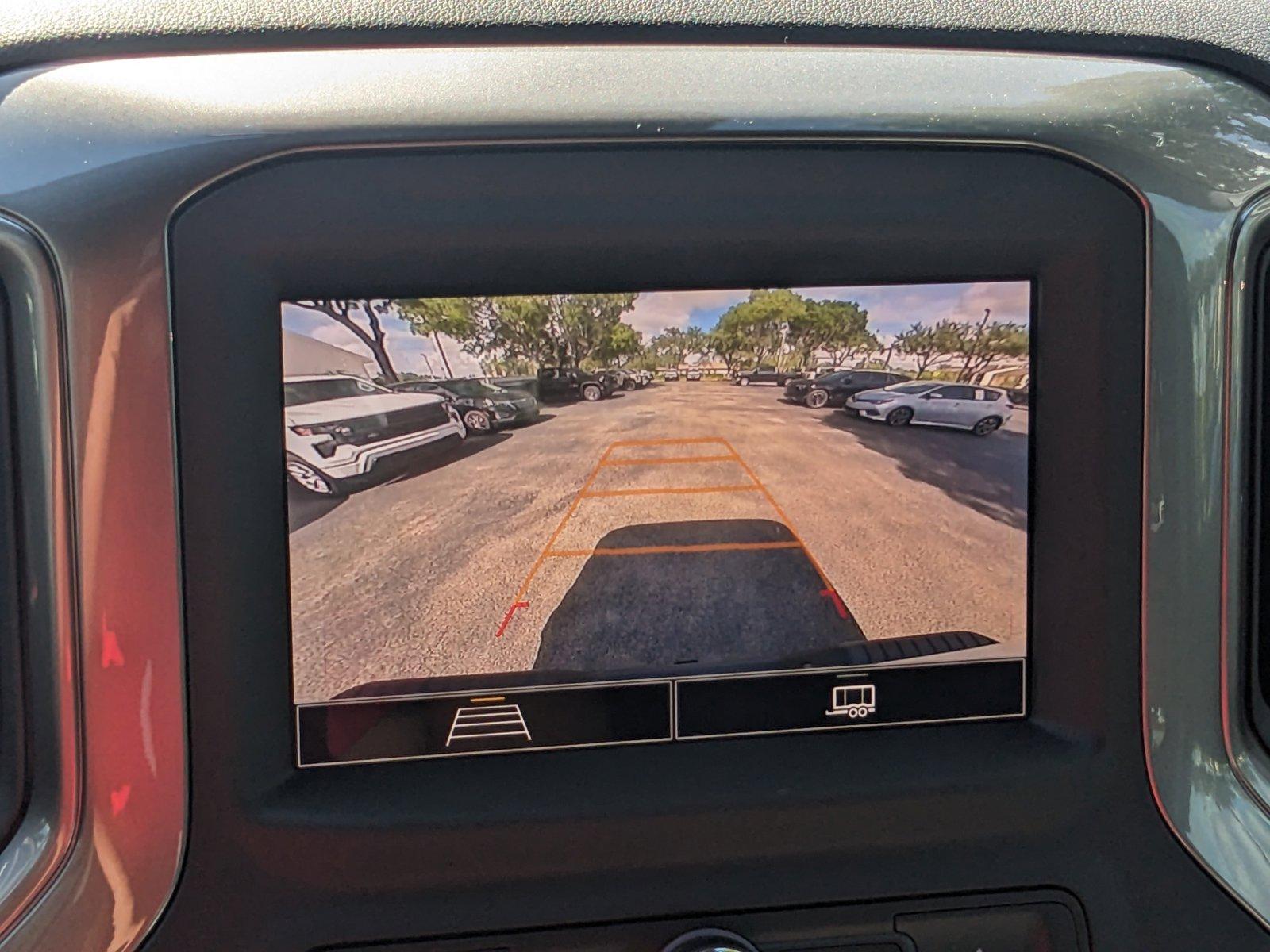 2024 Chevrolet Silverado 2500 HD Vehicle Photo in GREENACRES, FL 33463-3207