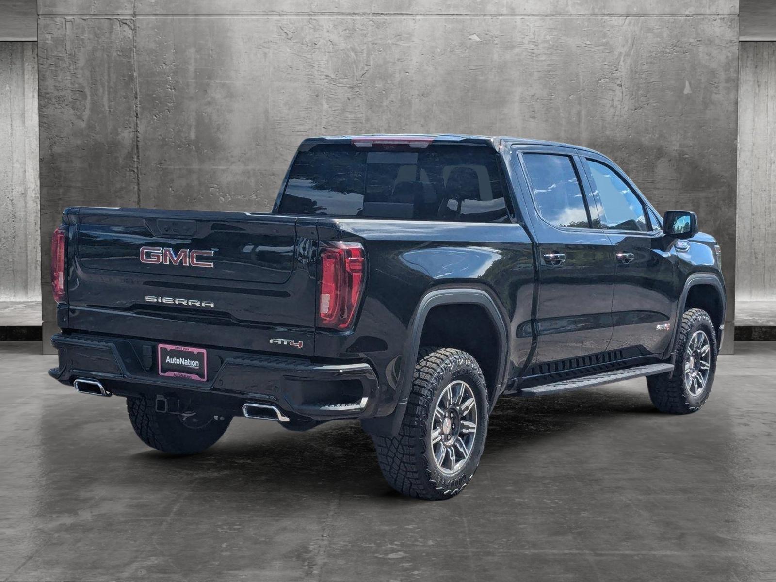 2024 GMC Sierra 1500 Vehicle Photo in LONE TREE, CO 80124-2750