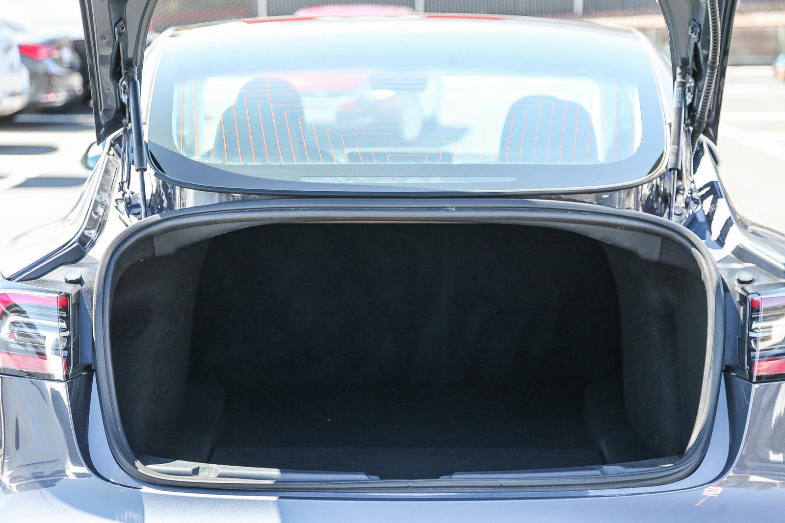 2019 Tesla Model 3 Vehicle Photo in COLMA, CA 94014-3284