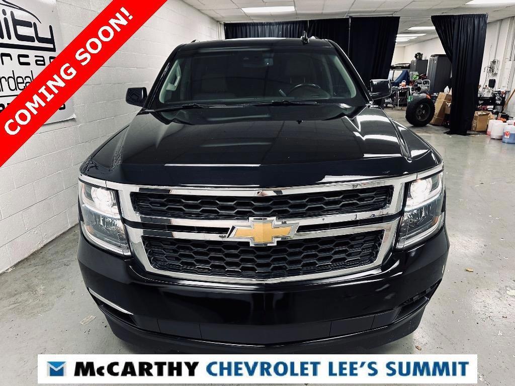 Used 2019 Chevrolet Suburban LT with VIN 1GNSKHKC5KR172961 for sale in Kansas City